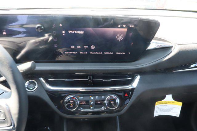 new 2025 Buick Envista car, priced at $29,549