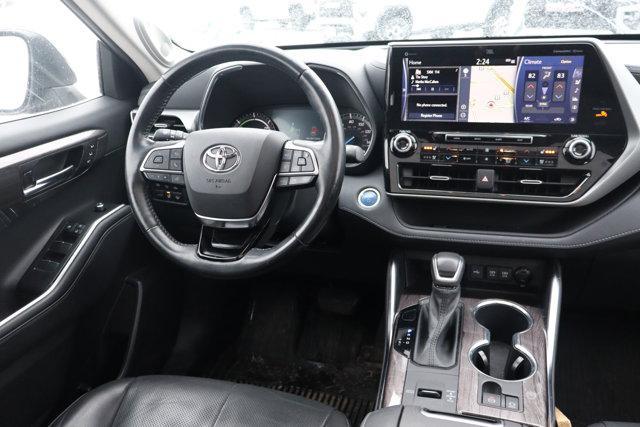 used 2021 Toyota Highlander Hybrid car, priced at $40,995