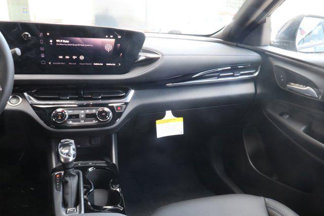 new 2025 Buick Envista car, priced at $29,449