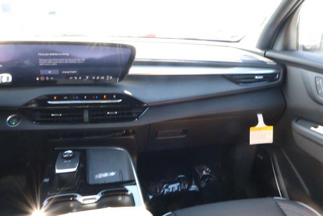 new 2025 Buick Enclave car, priced at $47,902