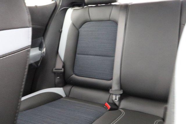 new 2025 Buick Envista car, priced at $26,894