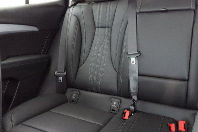 new 2025 Buick Envision car, priced at $46,267