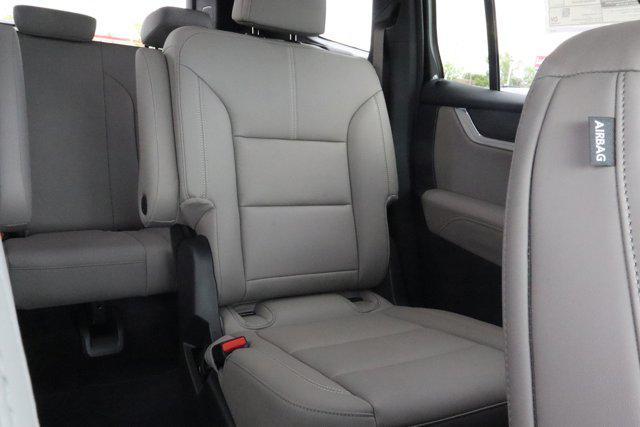 new 2025 GMC Acadia car, priced at $49,425