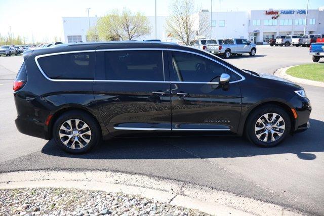 used 2022 Chrysler Pacifica Hybrid car, priced at $40,995