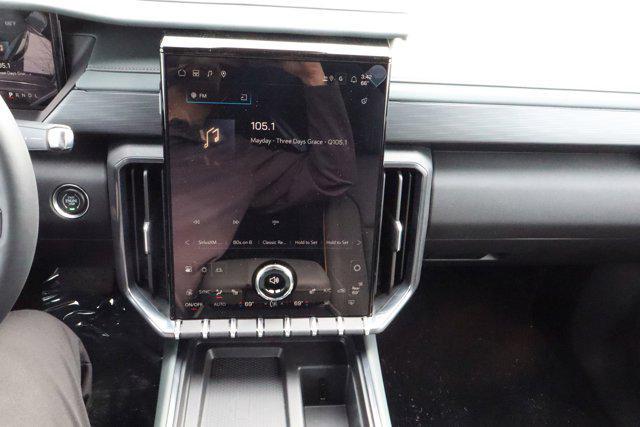 new 2025 GMC Acadia car, priced at $52,907