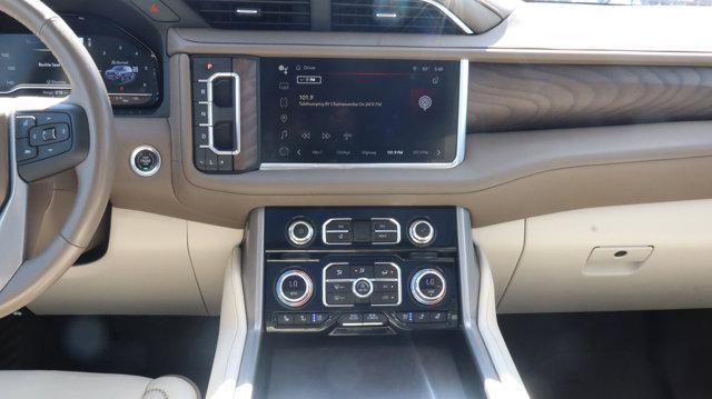 used 2022 GMC Yukon XL car, priced at $45,995