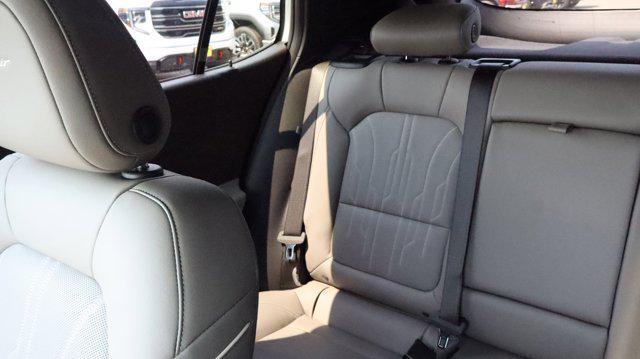 new 2025 Buick Envista car, priced at $31,178