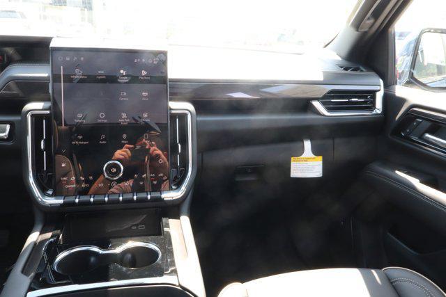 new 2025 GMC Yukon car, priced at $79,351