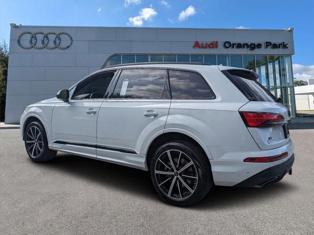 new 2025 Audi Q7 car, priced at $65,991