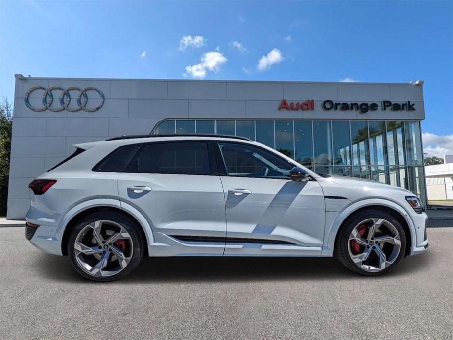 new 2024 Audi SQ8 e-tron car, priced at $81,995