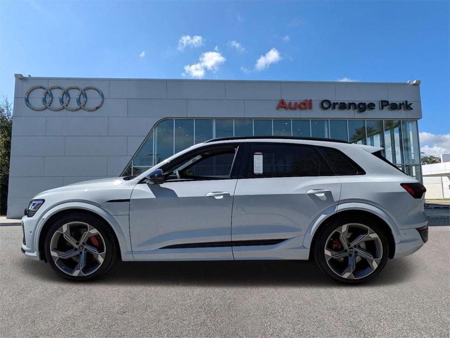 new 2024 Audi SQ8 e-tron car, priced at $81,995