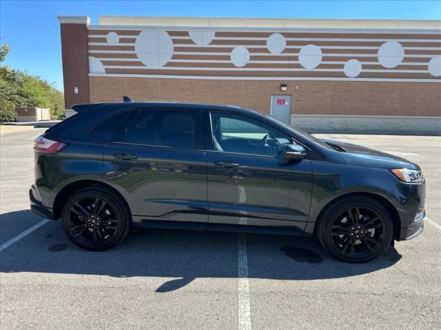 used 2024 Ford Edge car, priced at $43,045