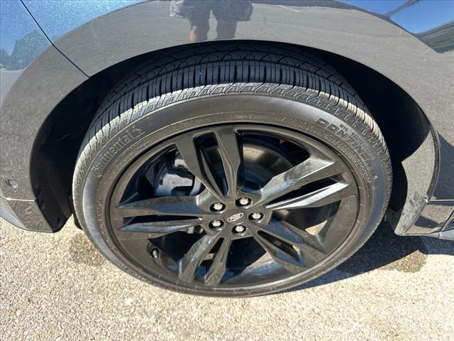 used 2024 Ford Edge car, priced at $43,045