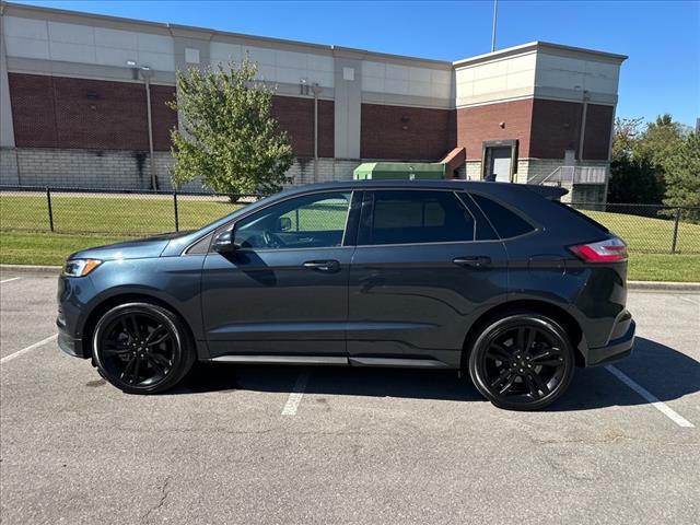 used 2024 Ford Edge car, priced at $43,045