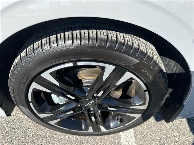 used 2024 Kia K5 car, priced at $30,445