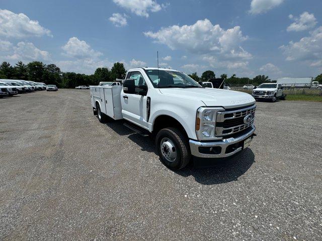 new 2024 Ford F-350 car, priced at $65,225