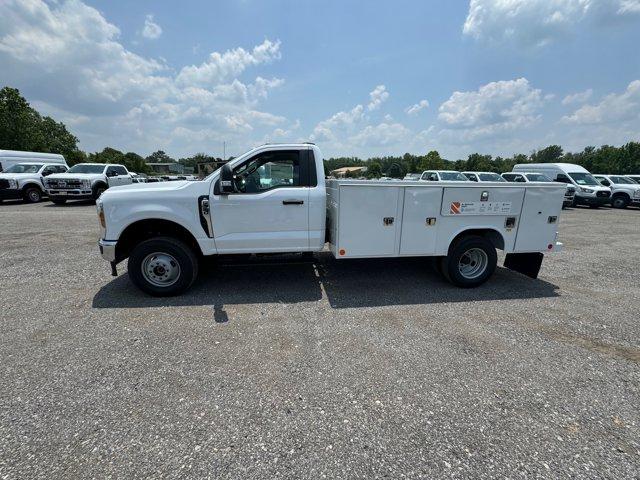 new 2024 Ford F-350 car, priced at $65,225