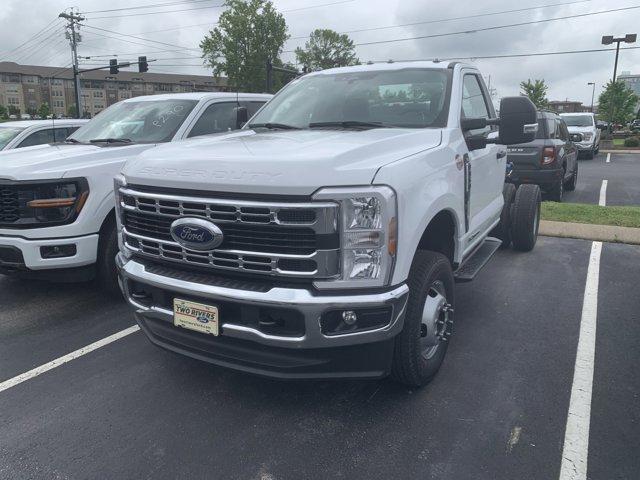 new 2024 Ford F-350 car, priced at $64,172
