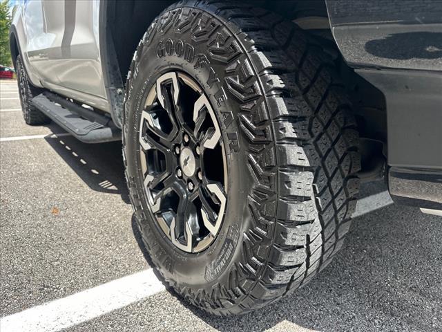used 2022 Chevrolet Silverado 1500 car, priced at $60,245