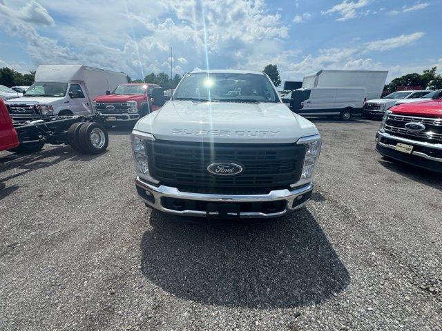 new 2025 Ford F-350 car, priced at $58,150