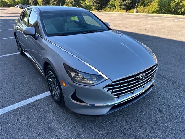 used 2023 Hyundai Sonata Hybrid car, priced at $26,345