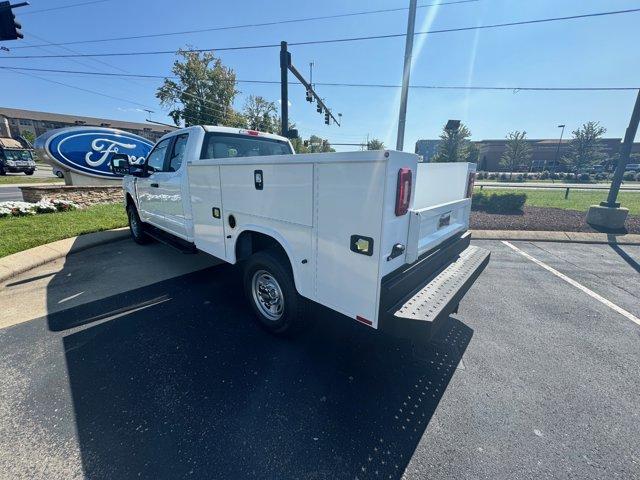 new 2025 Ford F-350 car, priced at $63,550