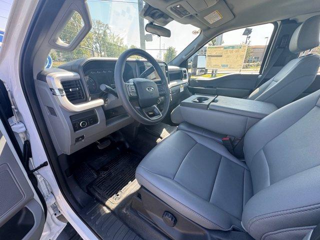 new 2025 Ford F-350 car, priced at $63,550