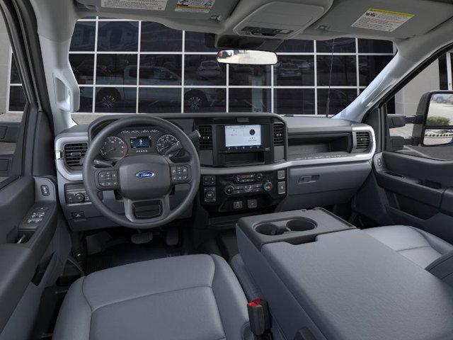new 2025 Ford F-350 car, priced at $63,550