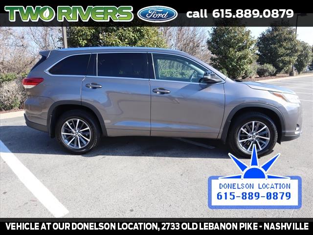 used 2017 Toyota Highlander car, priced at $21,788