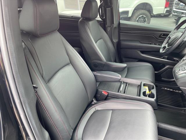used 2024 Honda Odyssey car, priced at $44,045