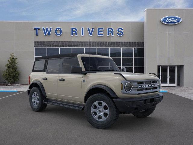 new 2025 Ford Bronco car, priced at $43,612