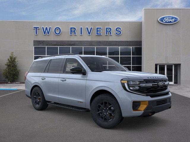 new 2025 Ford Expedition car, priced at $81,153