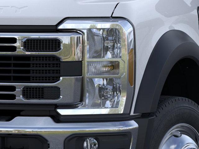 new 2025 Ford F-450 car, priced at $62,844