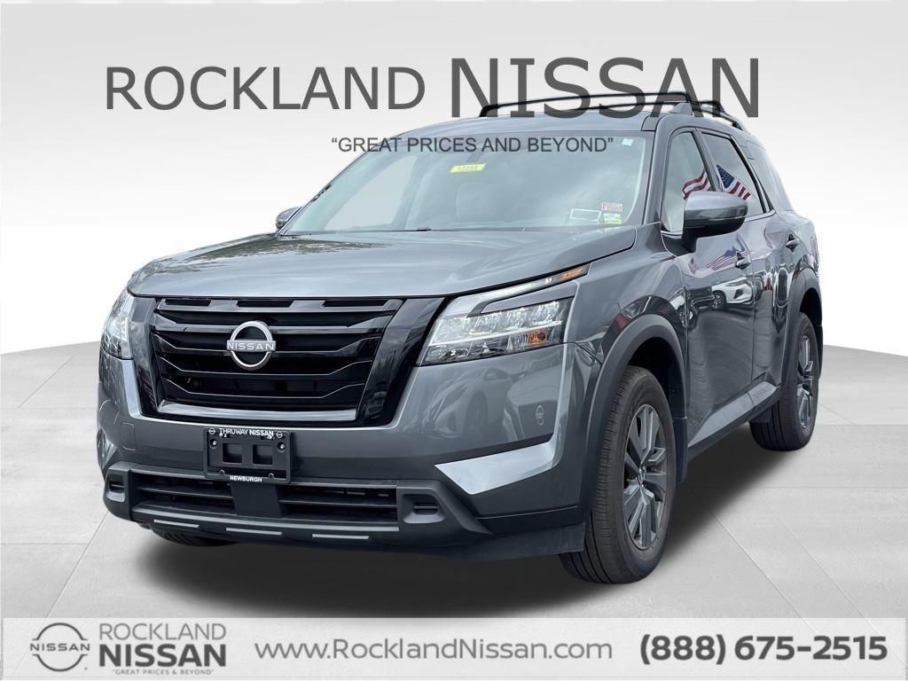 used 2022 Nissan Pathfinder car, priced at $23,659