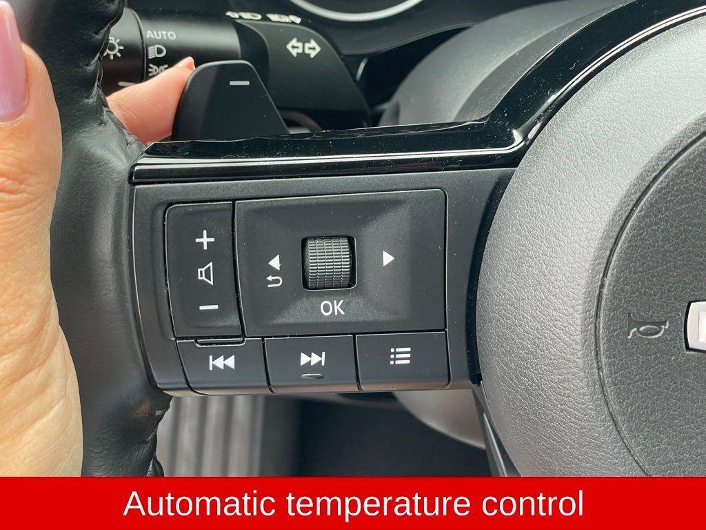 used 2022 Nissan Pathfinder car, priced at $23,659