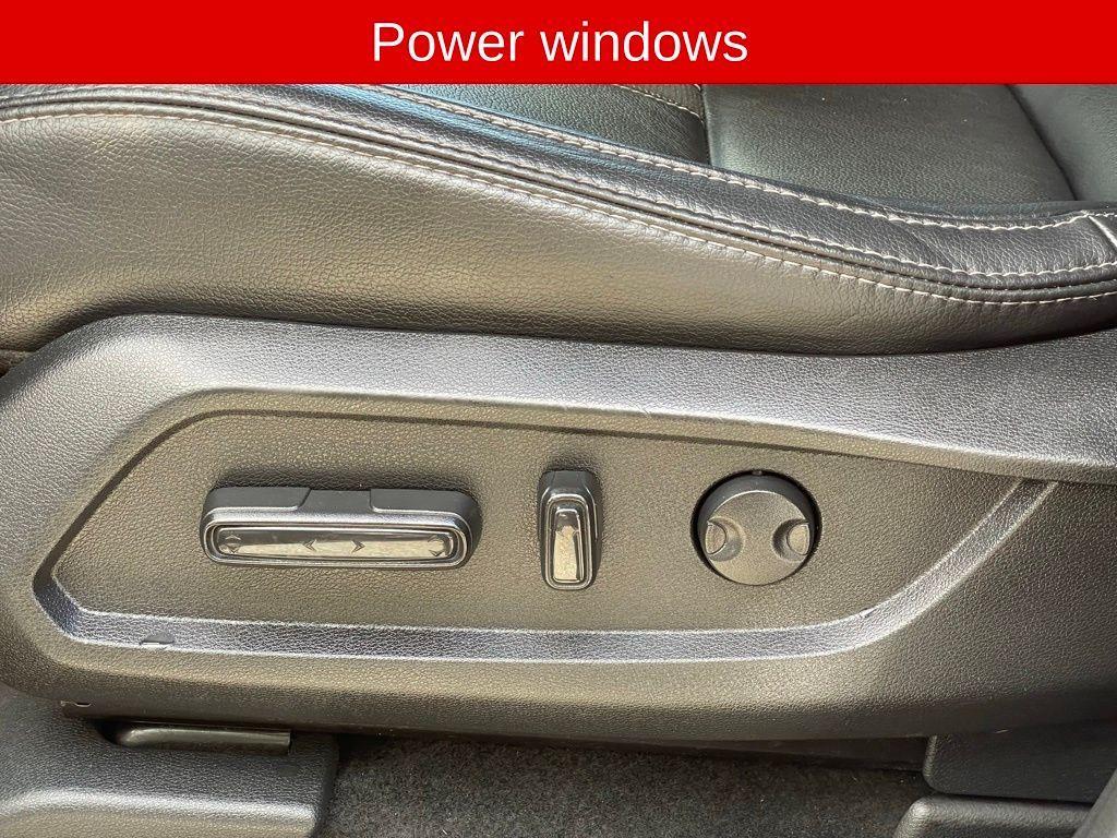 used 2023 Honda Pilot car, priced at $37,995