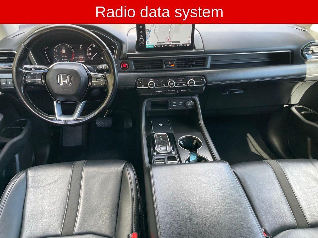 used 2023 Honda Pilot car, priced at $37,995