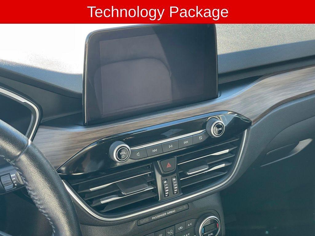 used 2022 Ford Escape car, priced at $20,695