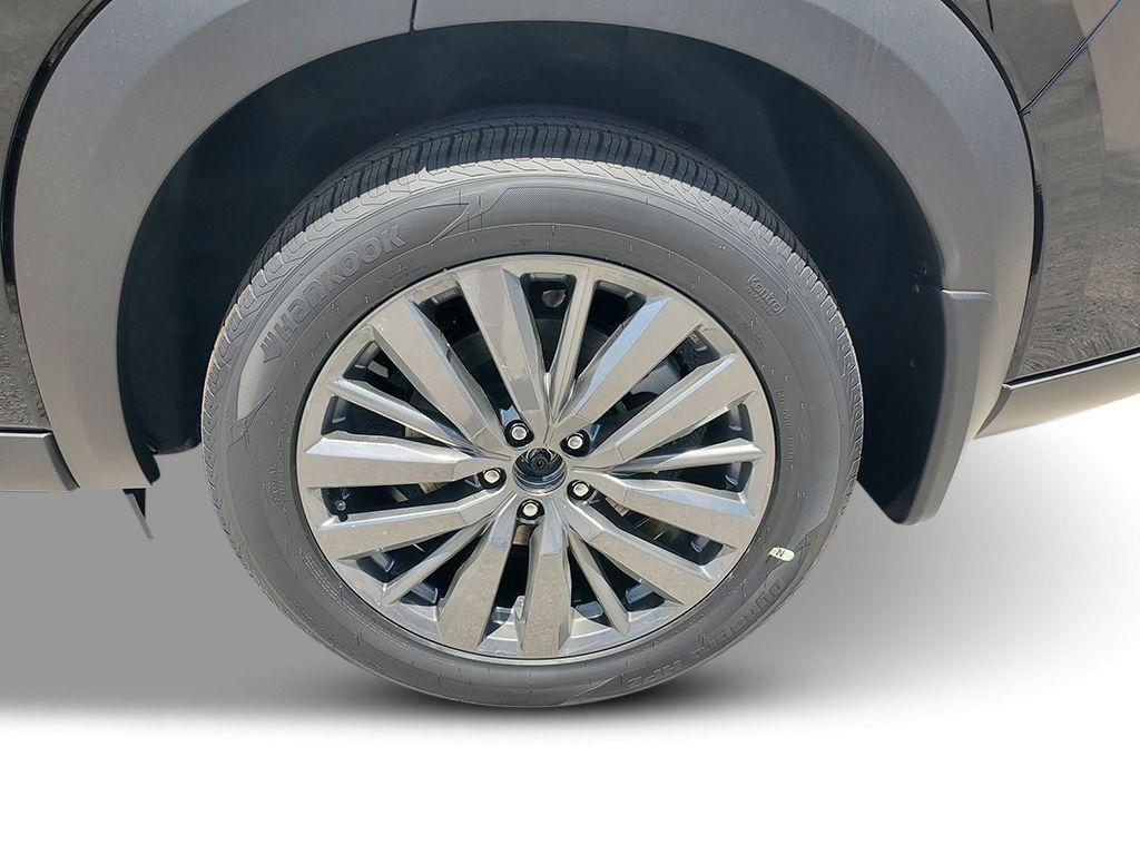 new 2025 Nissan Pathfinder car, priced at $43,300