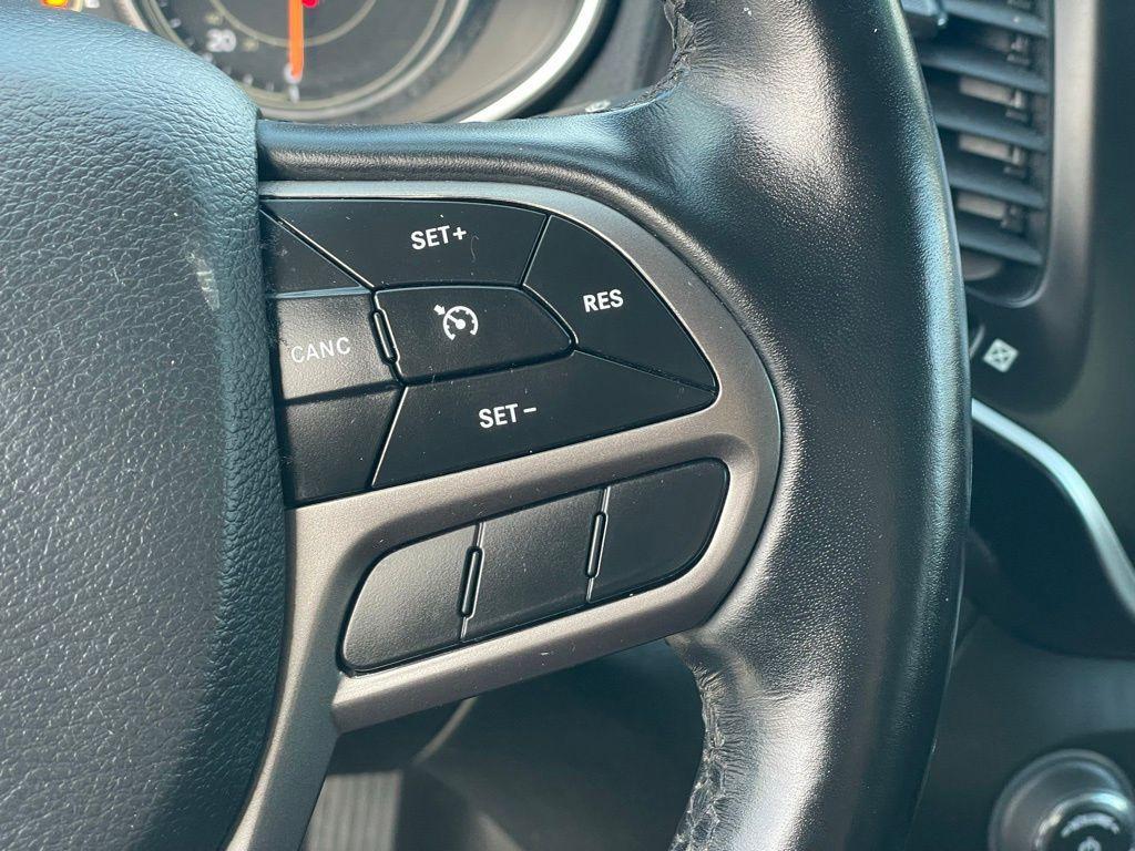 used 2021 Jeep Cherokee car, priced at $18,754