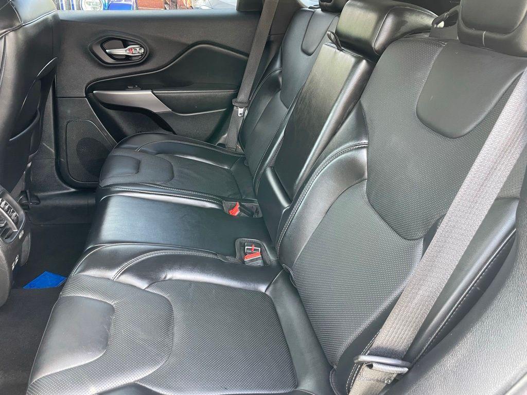 used 2021 Jeep Cherokee car, priced at $18,754