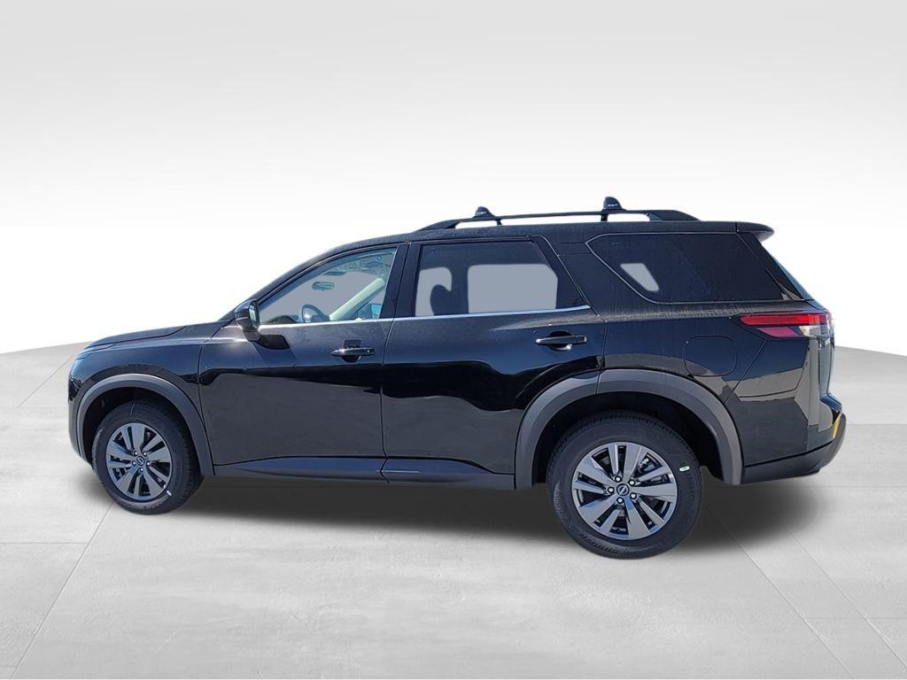 new 2025 Nissan Pathfinder car, priced at $35,020