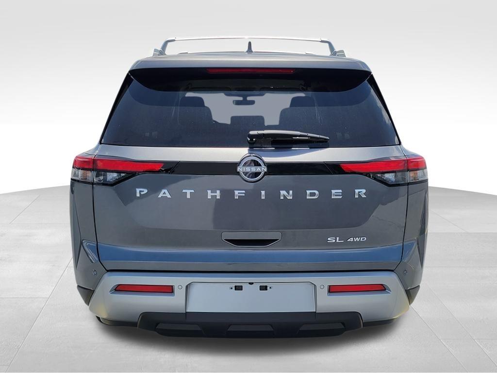 new 2025 Nissan Pathfinder car, priced at $42,535
