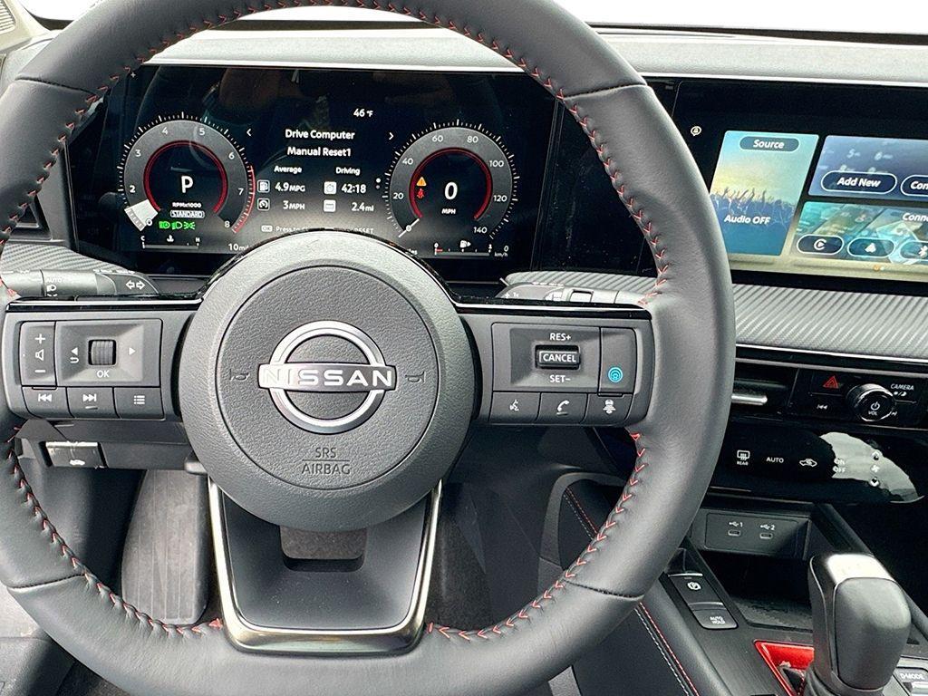 new 2025 Nissan Kicks car, priced at $32,215