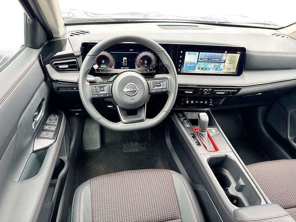 new 2025 Nissan Kicks car, priced at $32,215