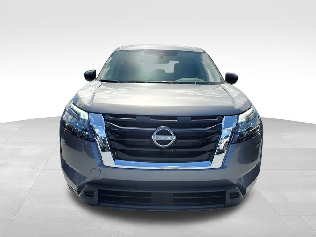 new 2025 Nissan Pathfinder car, priced at $36,876