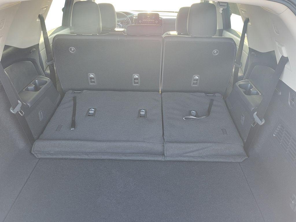 new 2025 Nissan Pathfinder car, priced at $35,578