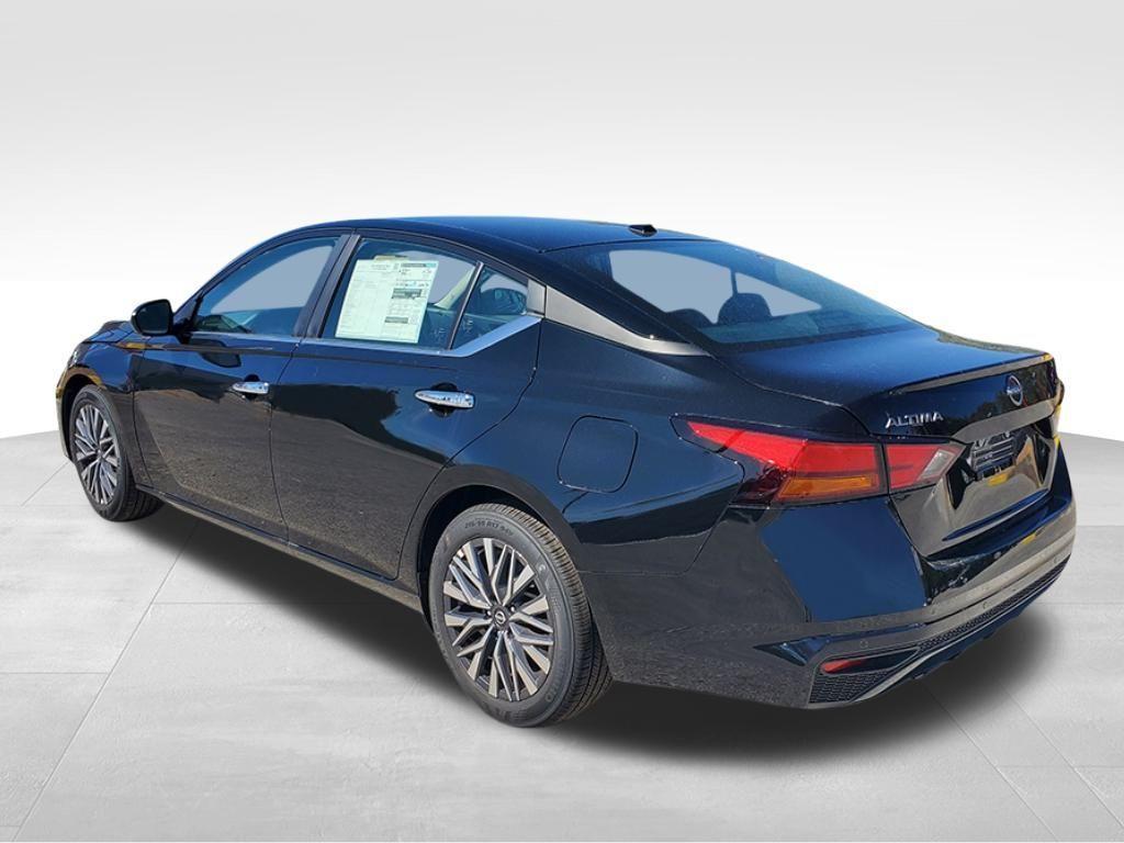 new 2025 Nissan Altima car, priced at $28,265