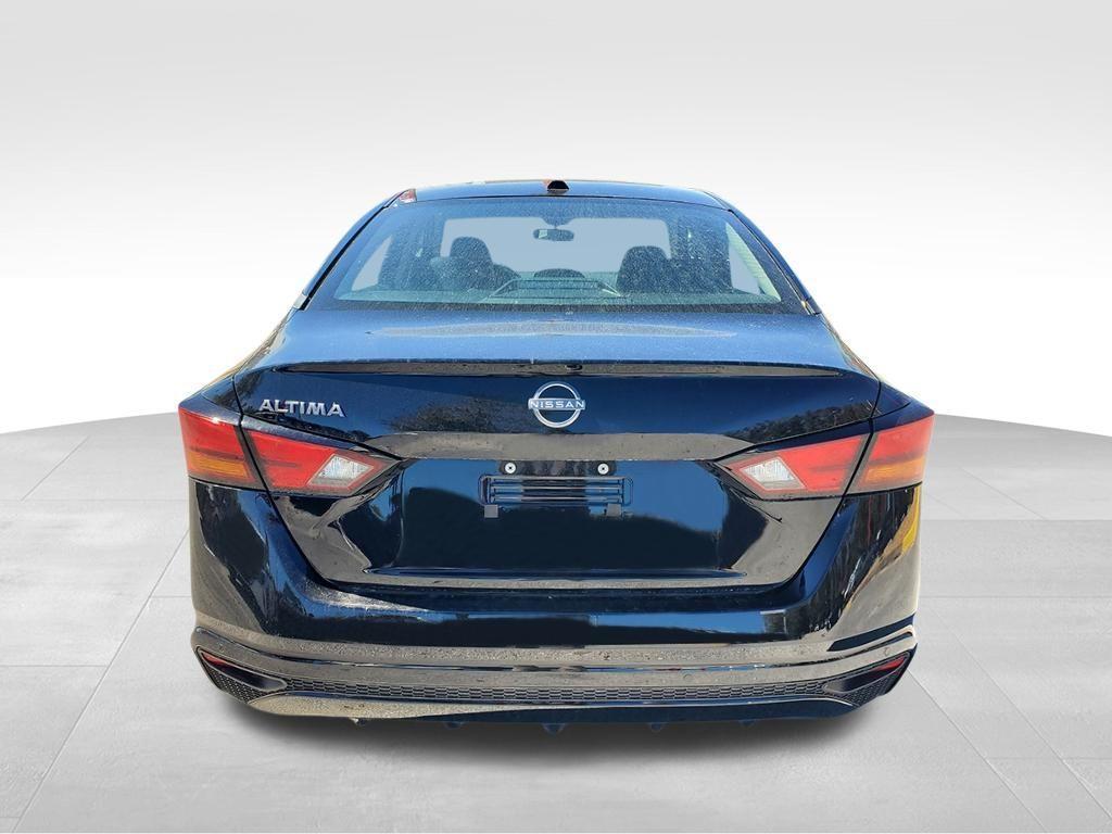 new 2025 Nissan Altima car, priced at $28,265