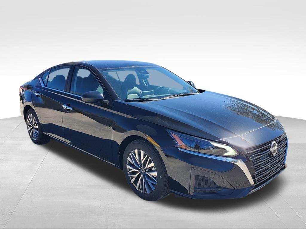 new 2025 Nissan Altima car, priced at $28,265